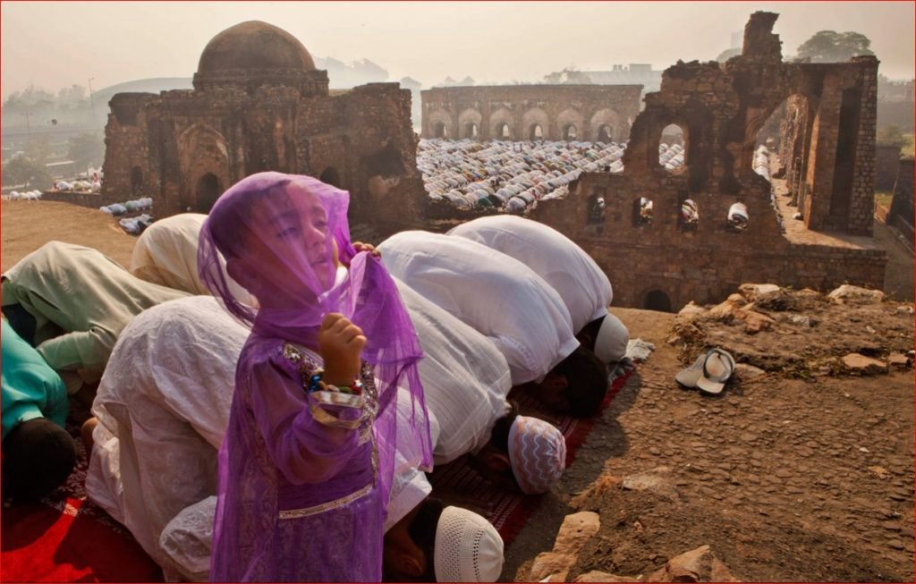 फोटो जर्नलिस्ट गुरिंदर ओसन के फिरोजशाह कोटला मस्ज़िद की एक और तस्वीर का स्क्रीन शॉट